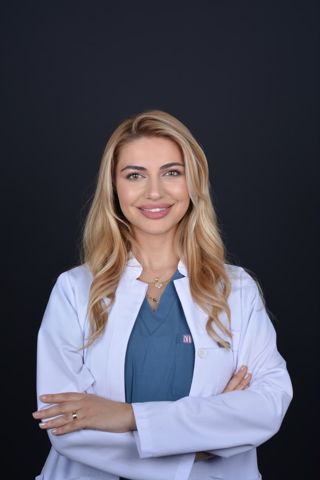 Dr. Esra Bozbay