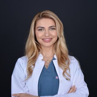 Dr. Esra Bozbay